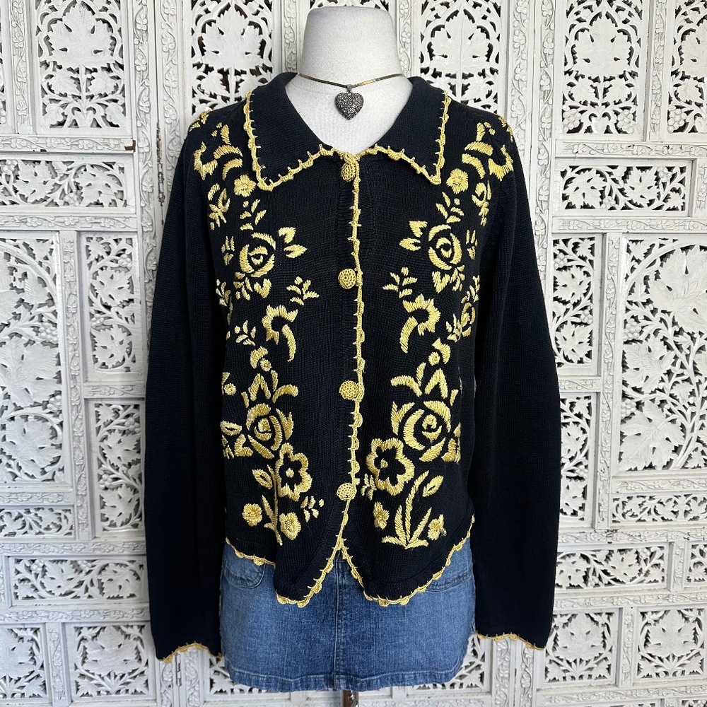 Vintage Arriviste‎ Gold & Black Floral Embroidered Grannycore Button Up Cardigan